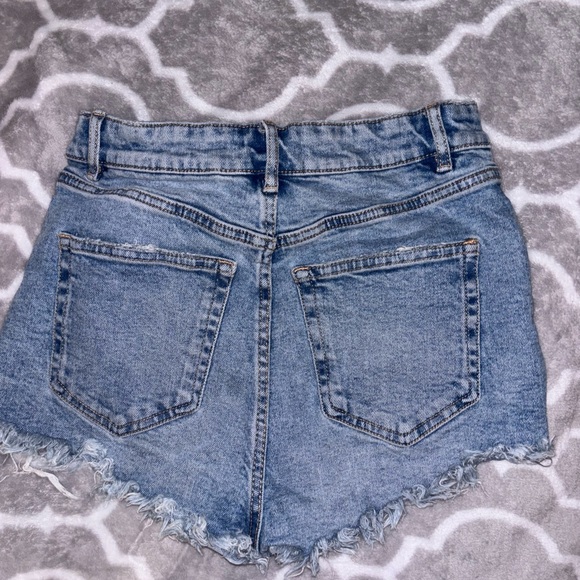 ZARA Blue Jean shorts - Picture 2 of 3